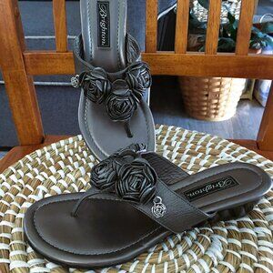 Brighton Laurel Sandals Sz 8 Floral Thong Sandals Pewter Leather